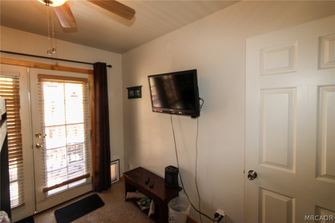 2107 2nd Lane Property Photo 17