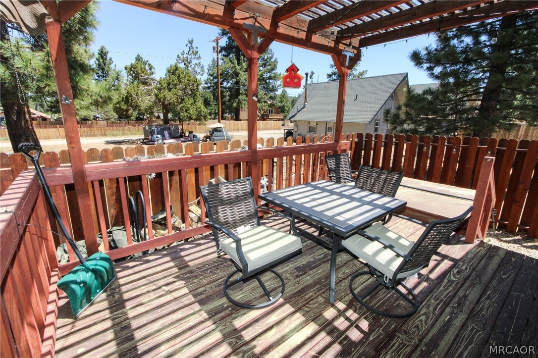 2107 2nd Lane Property Photo 19