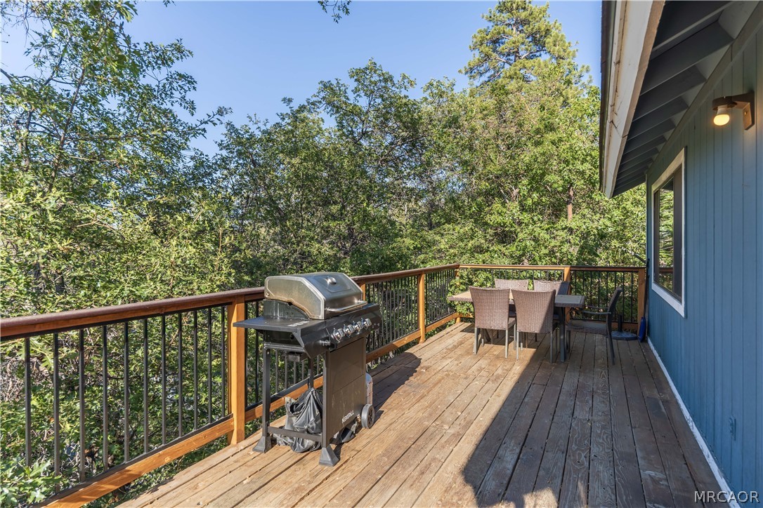 1414 Klamath Road Property Photo 19