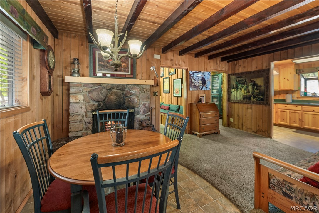 39625 Flicker Road Property Photo 4