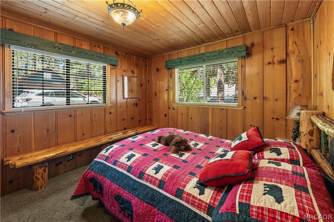 39625 Flicker Road Property Photo 9