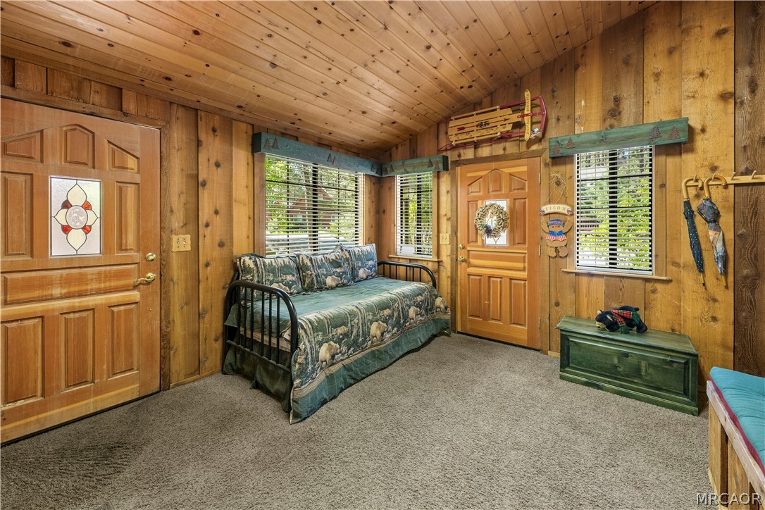 39625 Flicker Road Property Photo 15