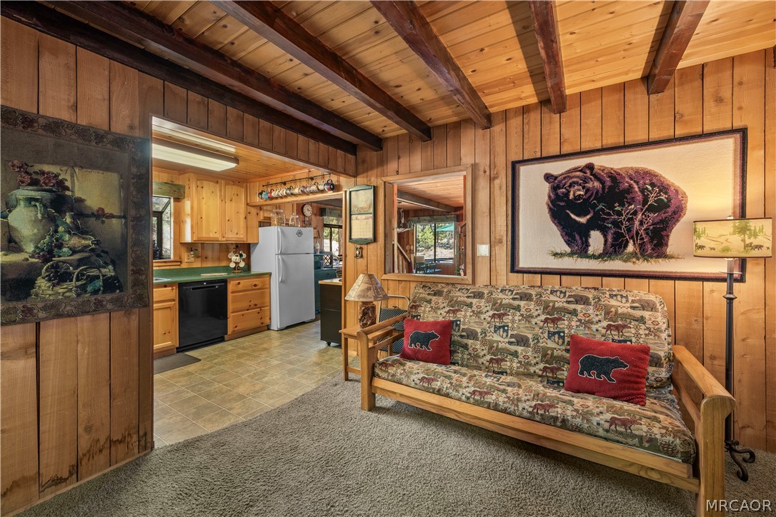 39625 Flicker Road Property Photo 17