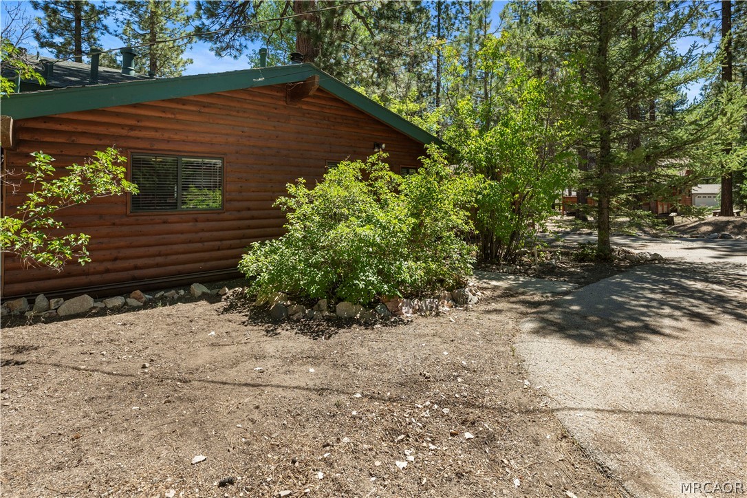 39625 Flicker Road Property Photo 18