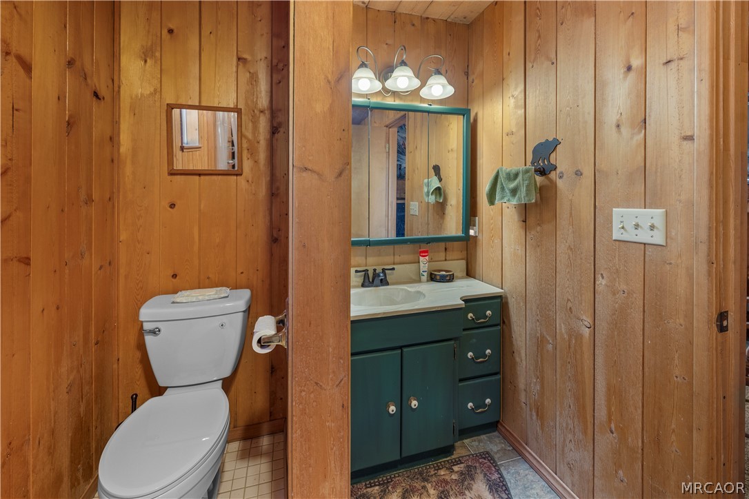 39625 Flicker Road Property Photo 25