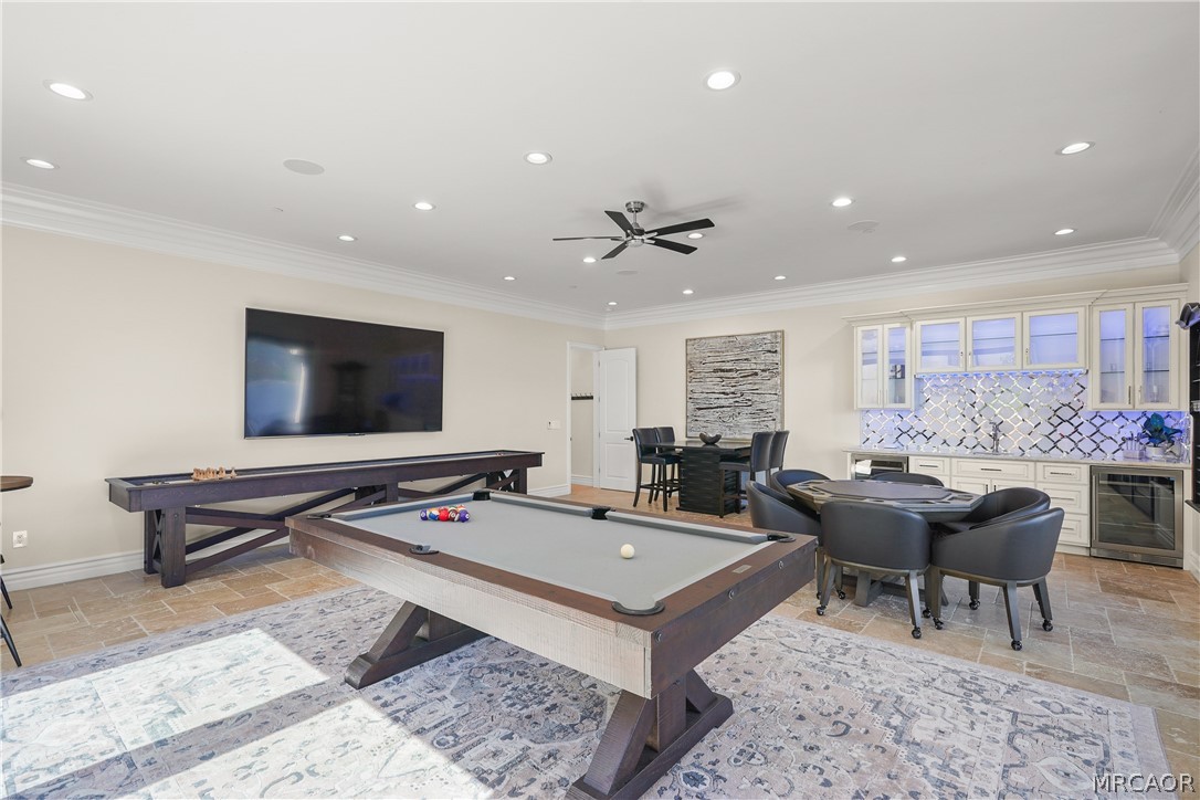 39055 North Shore Drive Property Photo 9