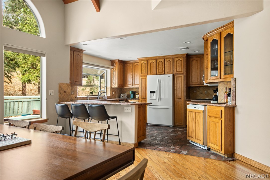 27516 West Shore Road Property Photo 13