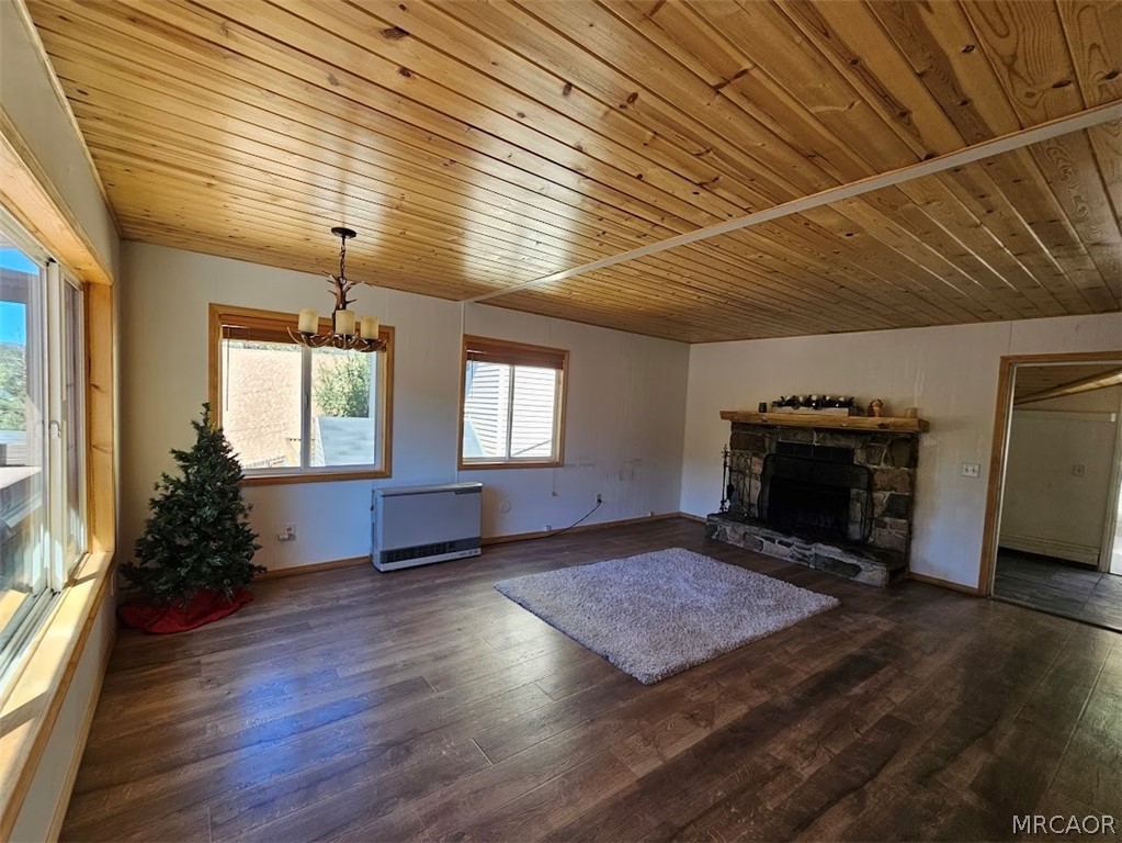 718 Blue Jay Road Property Photo 7