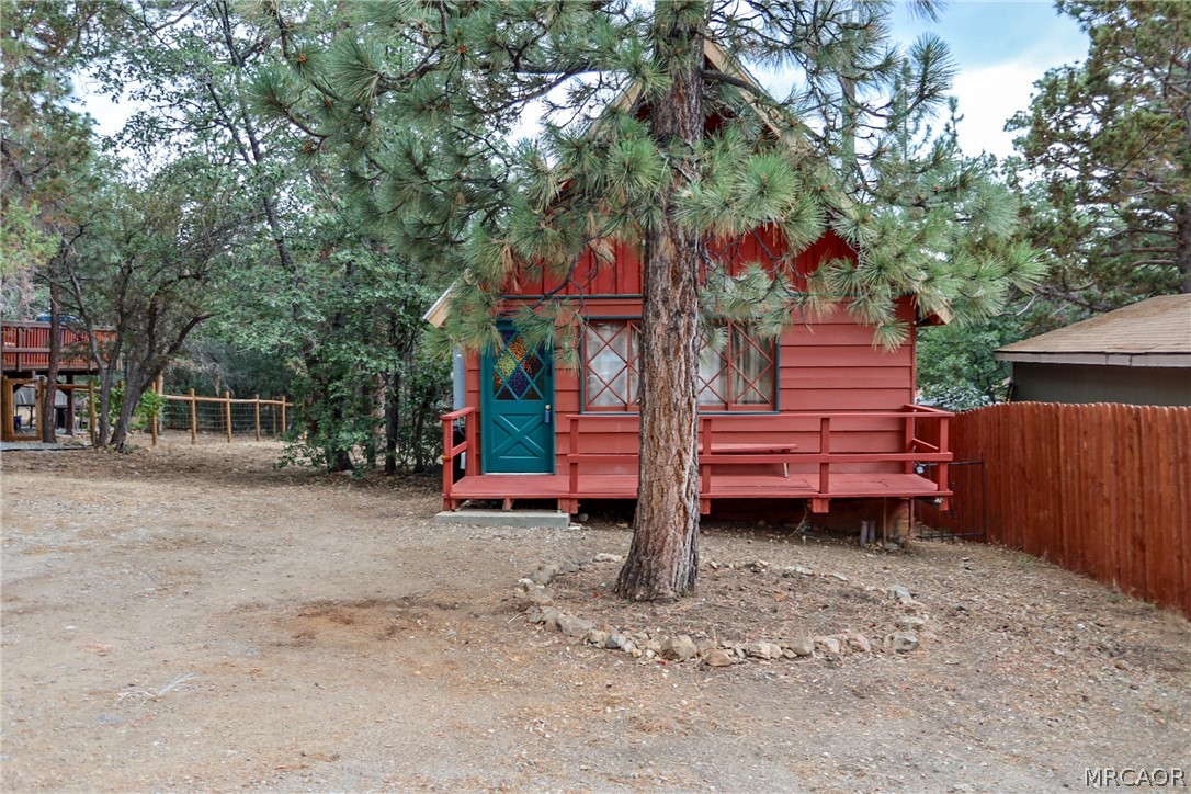 230 Sunset Lane Property Photo 2