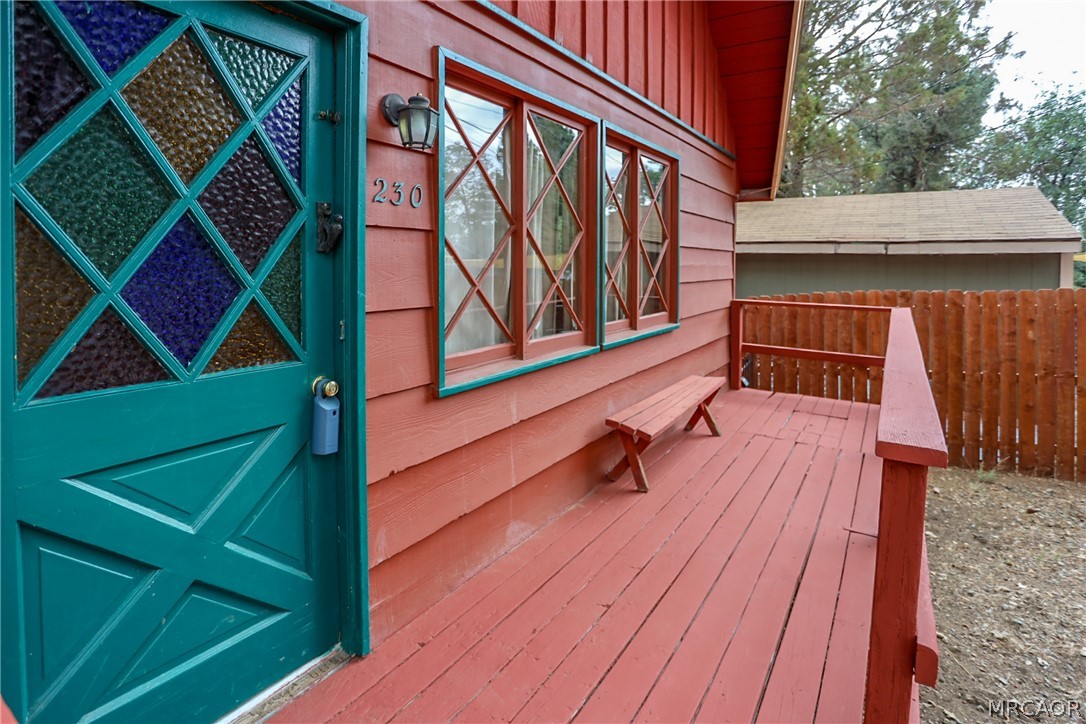 230 Sunset Lane Property Photo 5