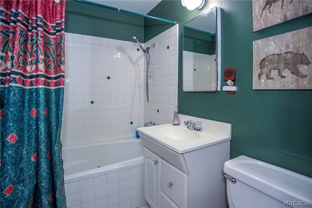 230 Sunset Lane Property Photo 17
