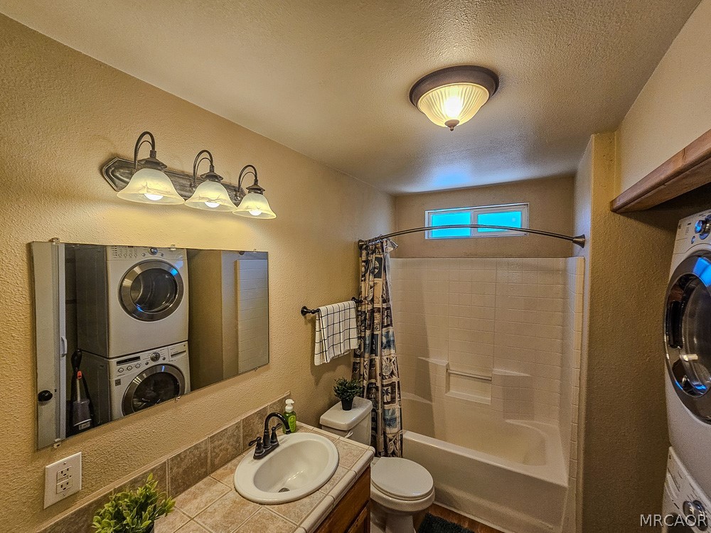 2136 3rd Lane Property Photo 12