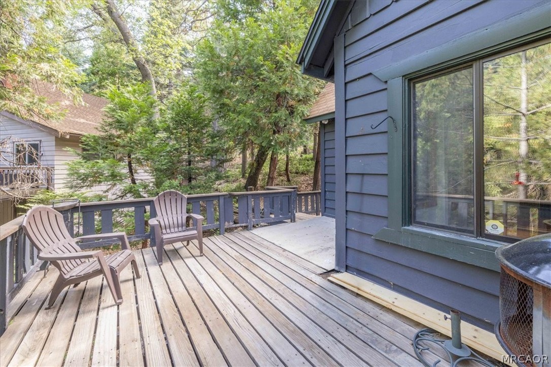 380 Dolly Varden Drive Property Photo 8