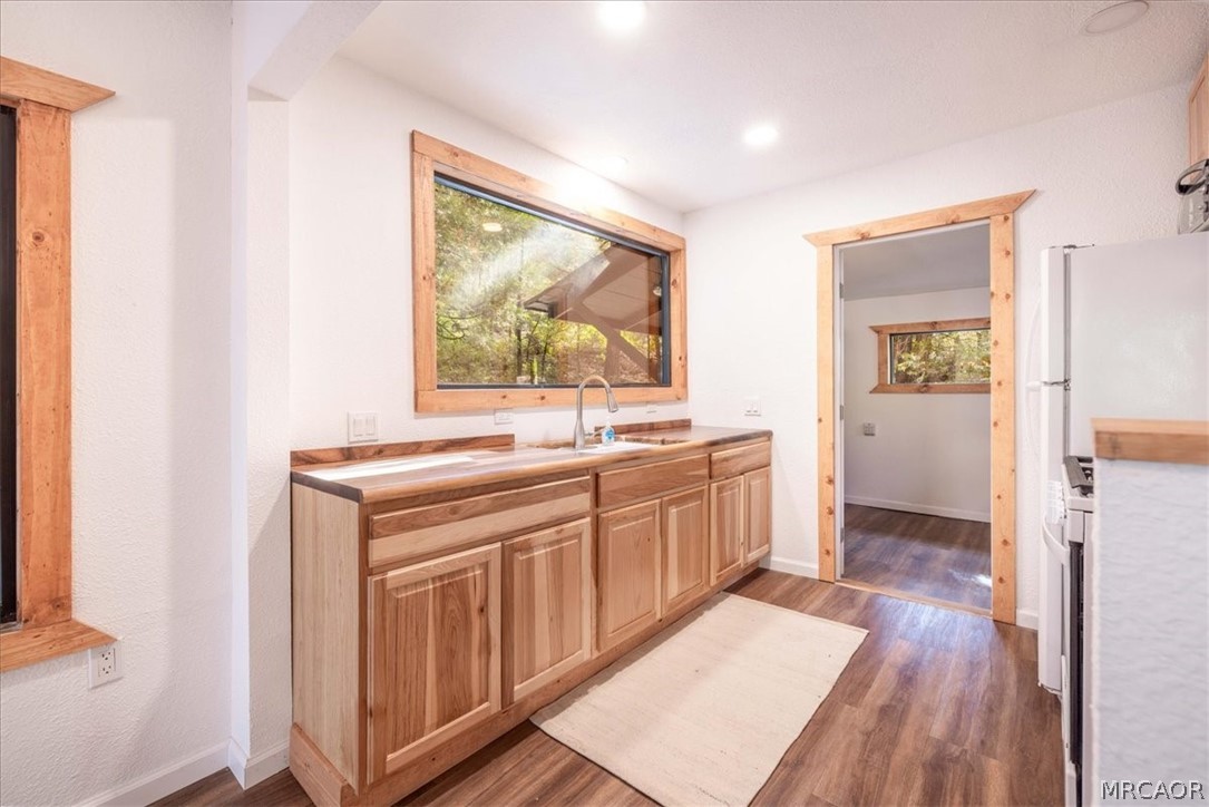 380 Dolly Varden Drive Property Photo 15