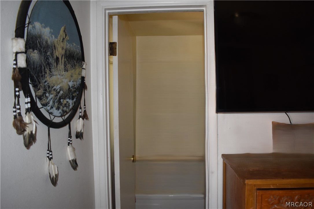 1028 West Rainbow Boulevard Property Photo 13