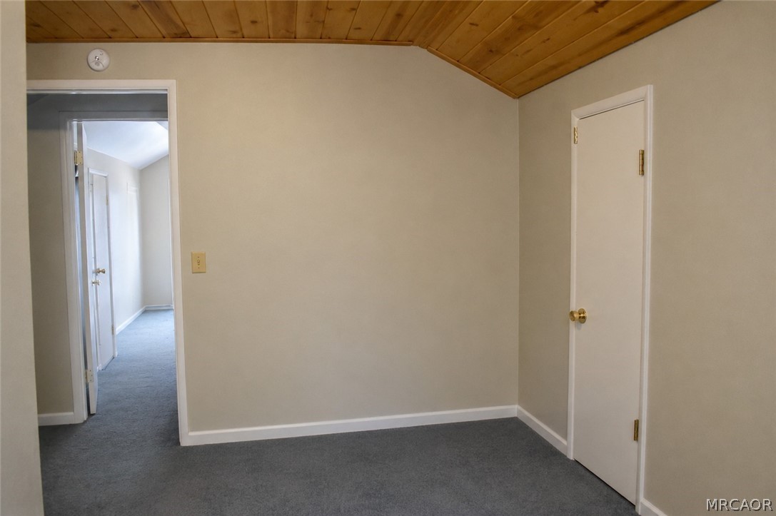 1028 West Rainbow Boulevard Property Photo 15