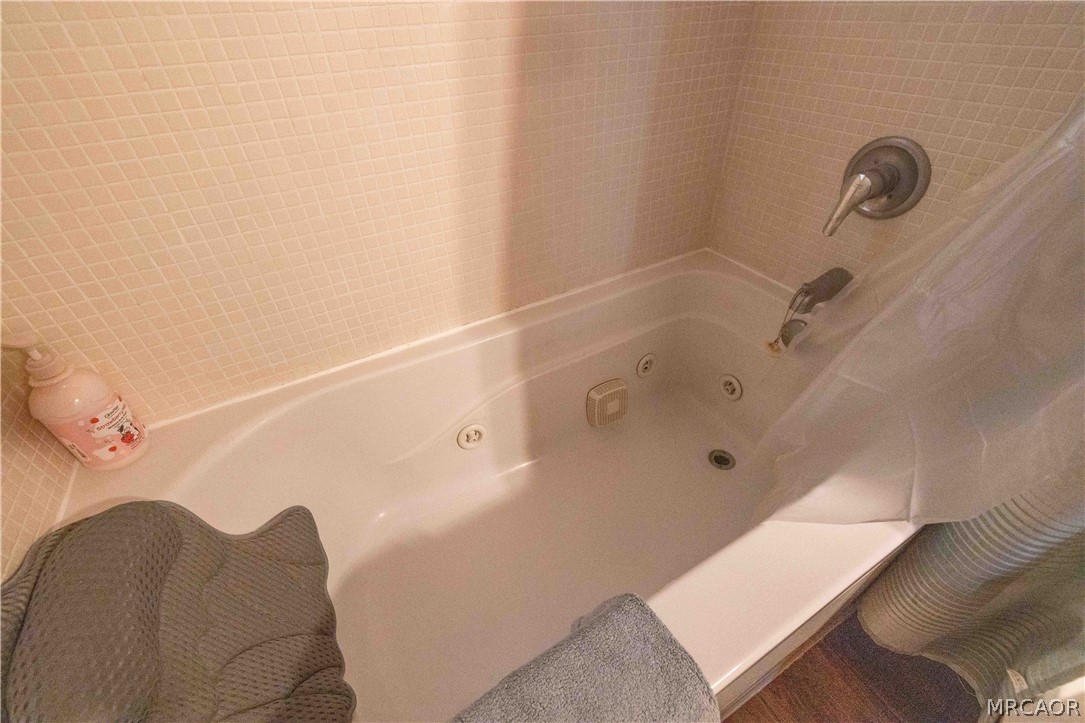 1087 Brookside Lane Property Photo 34