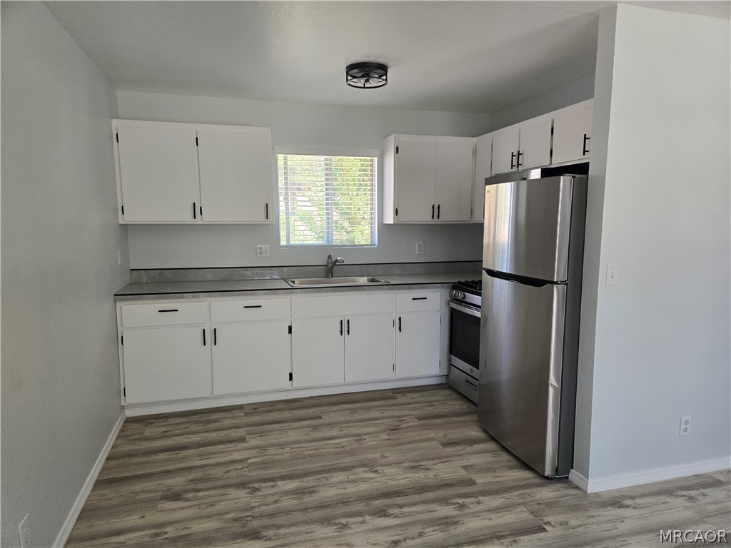 765 Iris Drive Property Photo 2