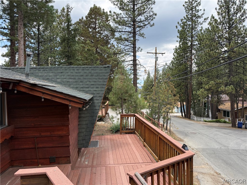 42995 Sunset Drive Property Photo 3