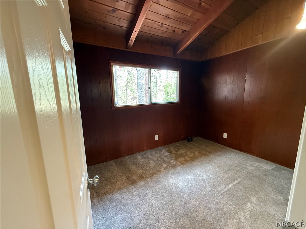 42995 Sunset Drive Property Photo 17