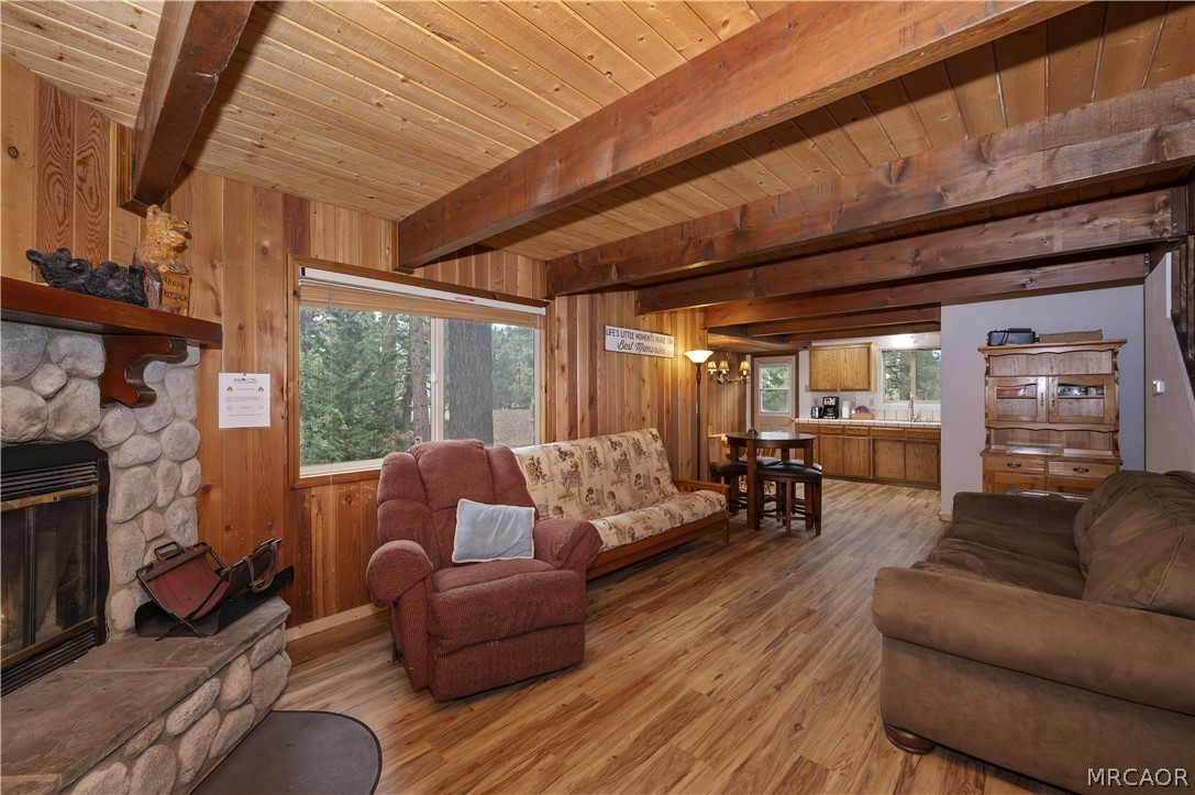 718 Silver Tip Drive Property Photo 11
