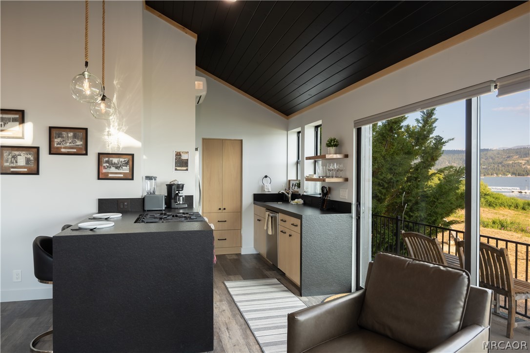 39955 North Shore Drive Property Photo 41