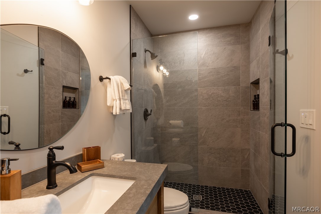 39955 North Shore Drive Property Photo 47