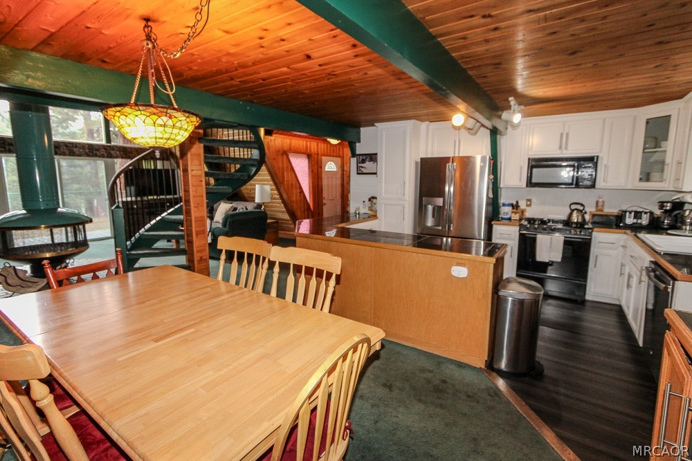 43279 Sand Canyon Road Property Photo 7