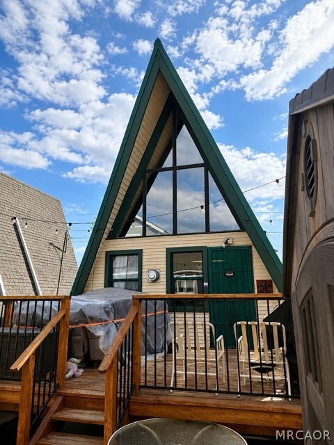 824 Pine Lane Property Photo 3