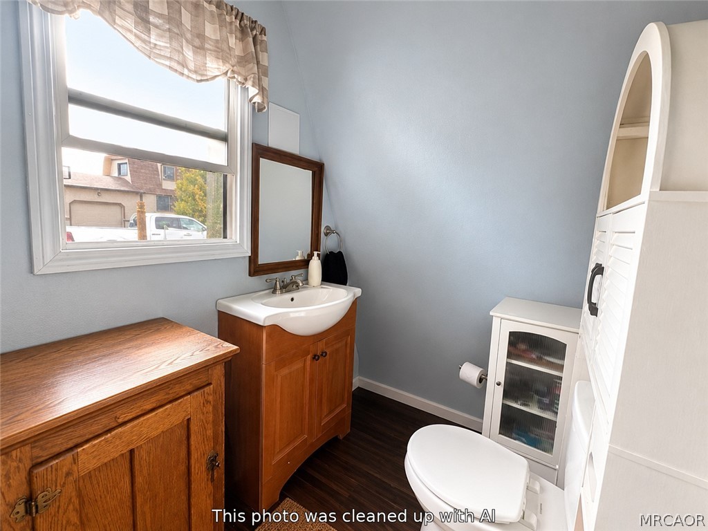 824 Pine Lane Property Photo 9