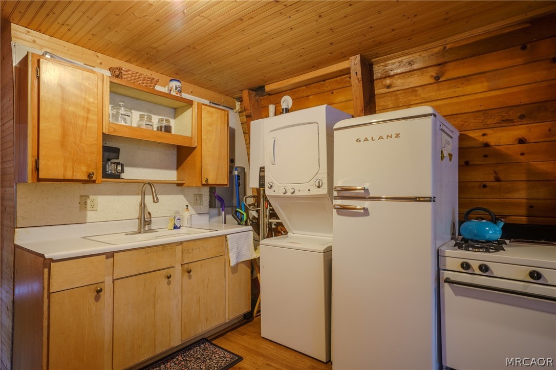 506 Elysian Boulevard Property Photo 8