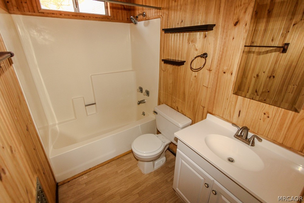 595 Vista Avenue Property Photo 13