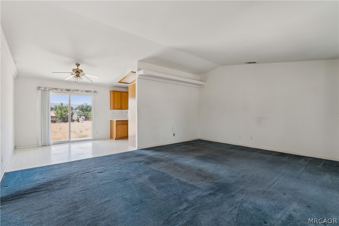 19065 Sheffield Street Property Photo 5