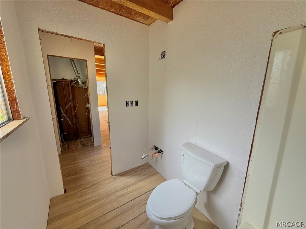 551 Highland Lane Property Photo 12