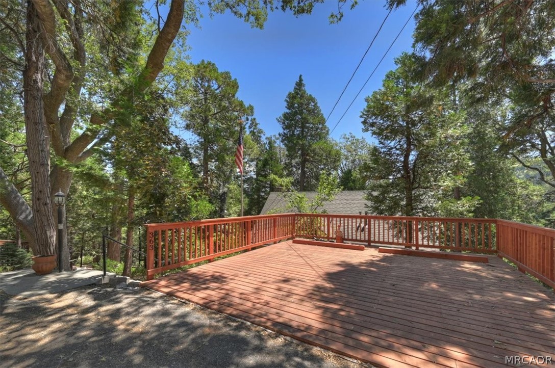 363 Castle Gate Road Property Photo 4