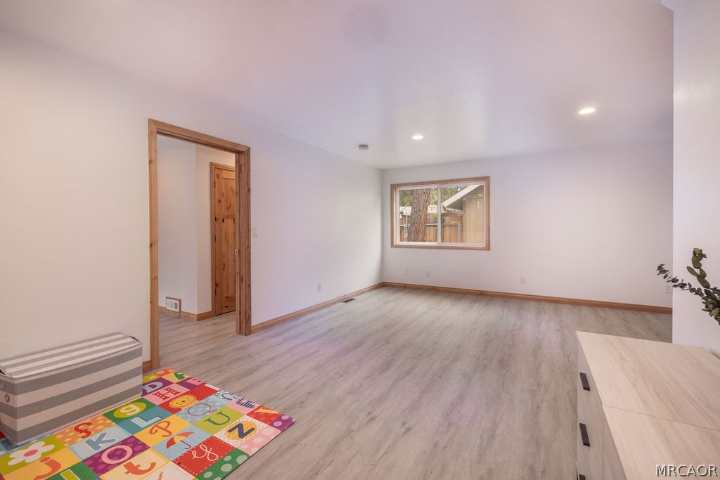 352 Feldstrasse Drive Property Photo 20