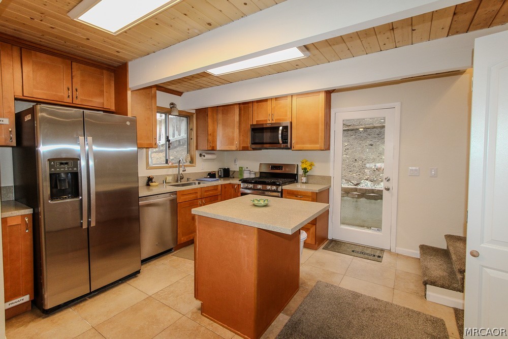 43428 Bow Canyon Road Property Photo 15
