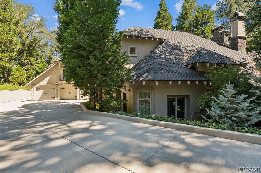 391 Cedar Ridge Drive Property Photo 8