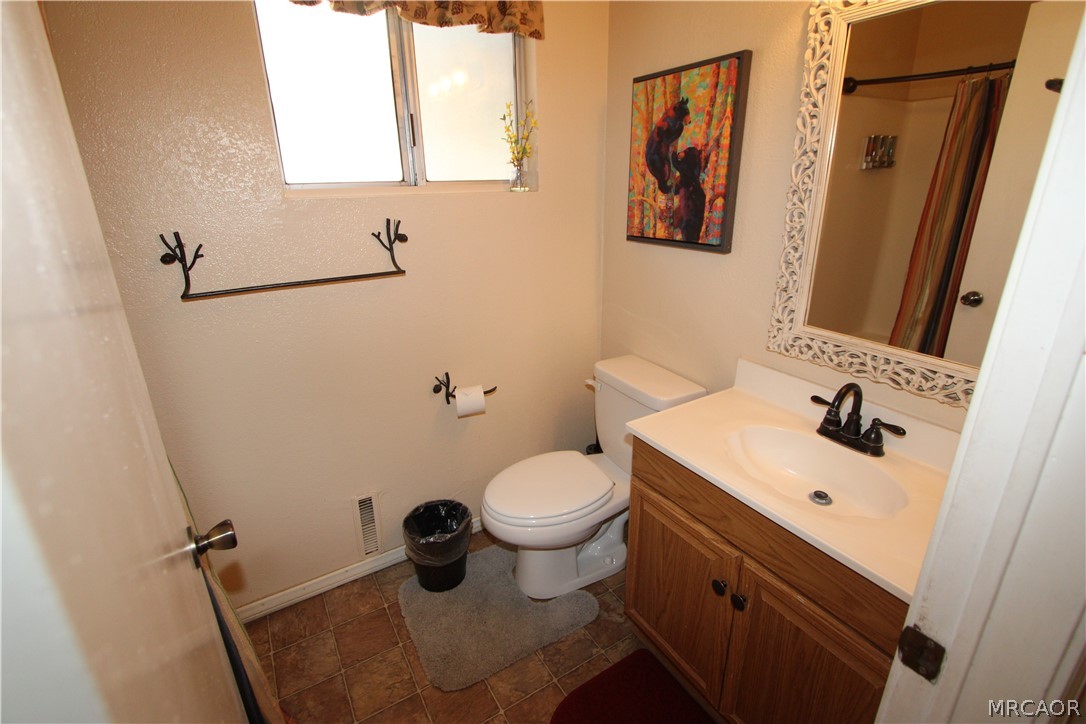 774 Summit Boulevard B Property Photo 15
