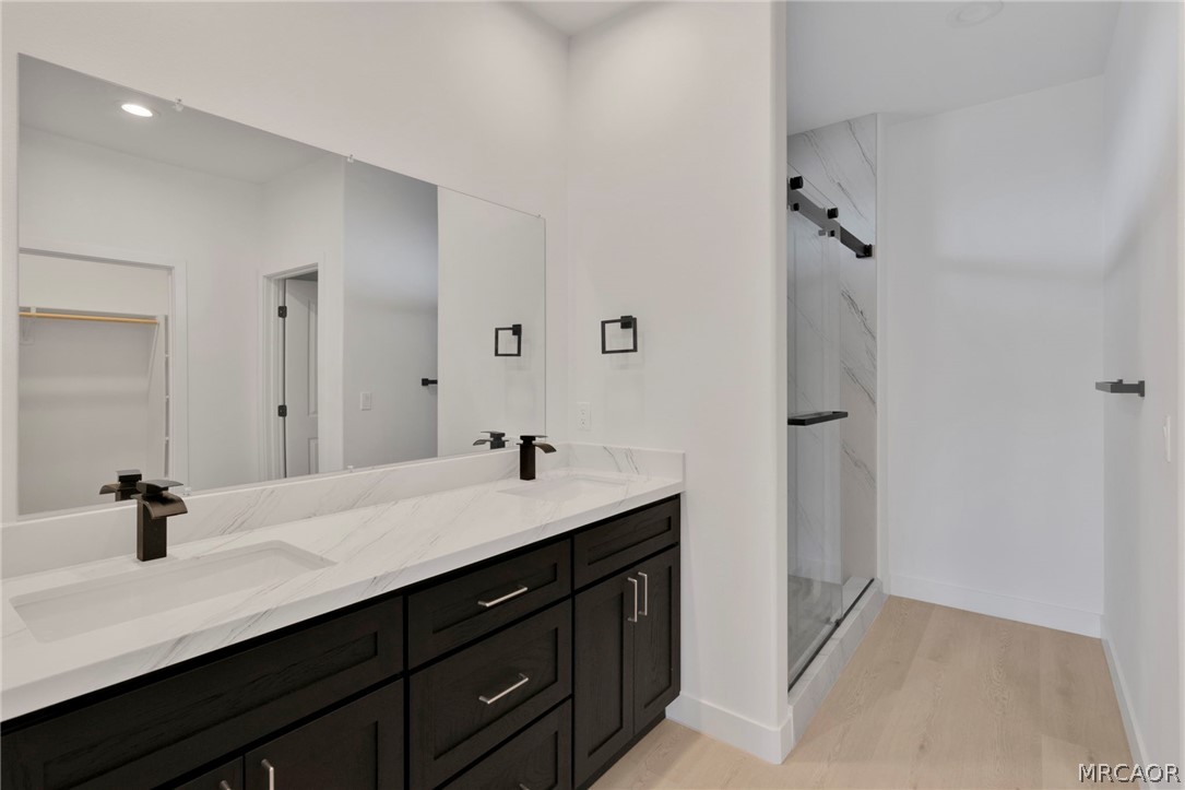 16443 Pine Street Property Photo 19