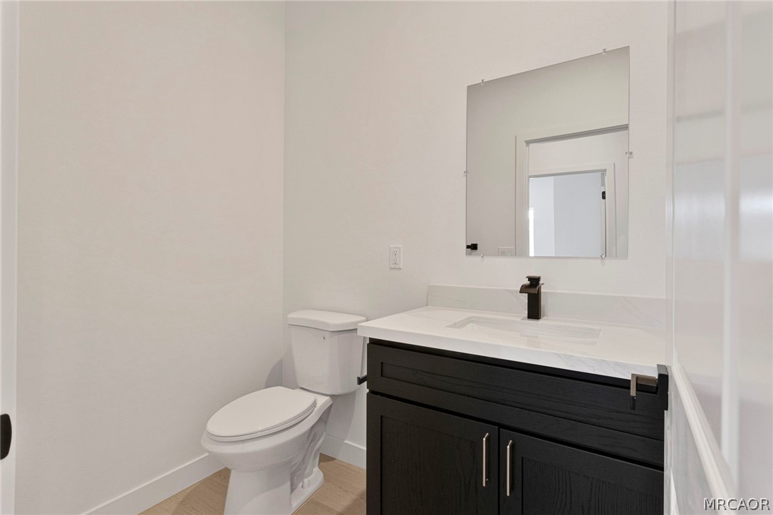 16443 Pine Street Property Photo 30