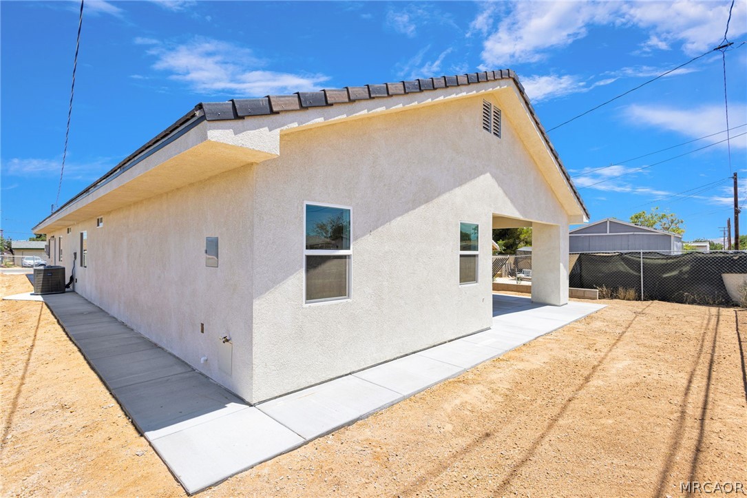 16443 Pine Street Property Photo 42