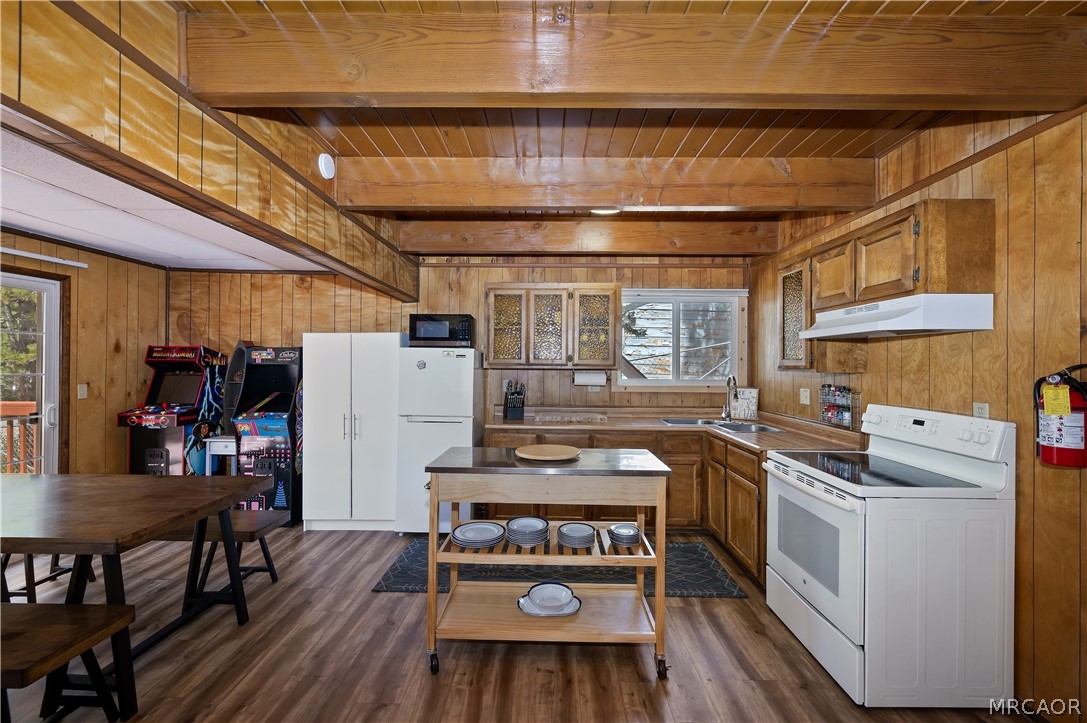 567 Highland Road Property Photo 18