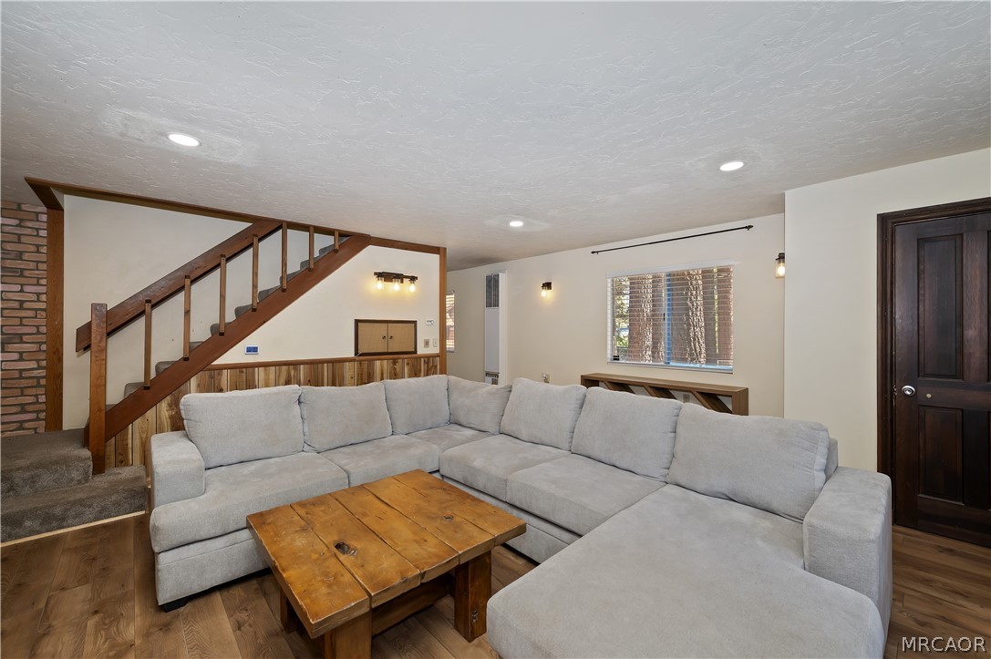 1124 Myrtle Avenue Property Photo 17
