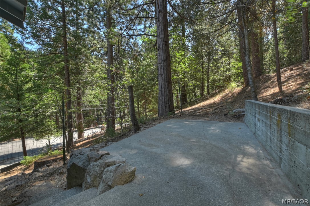 26661 Lake Forest Drive Property Photo 23