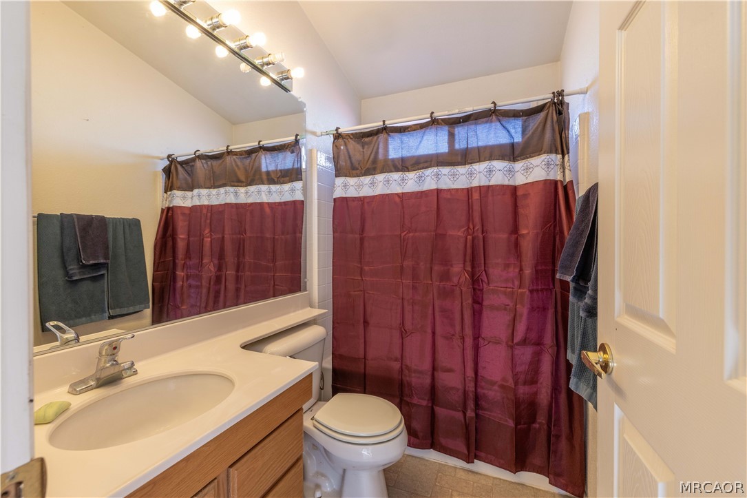 1818 Pond Drive Property Photo 33