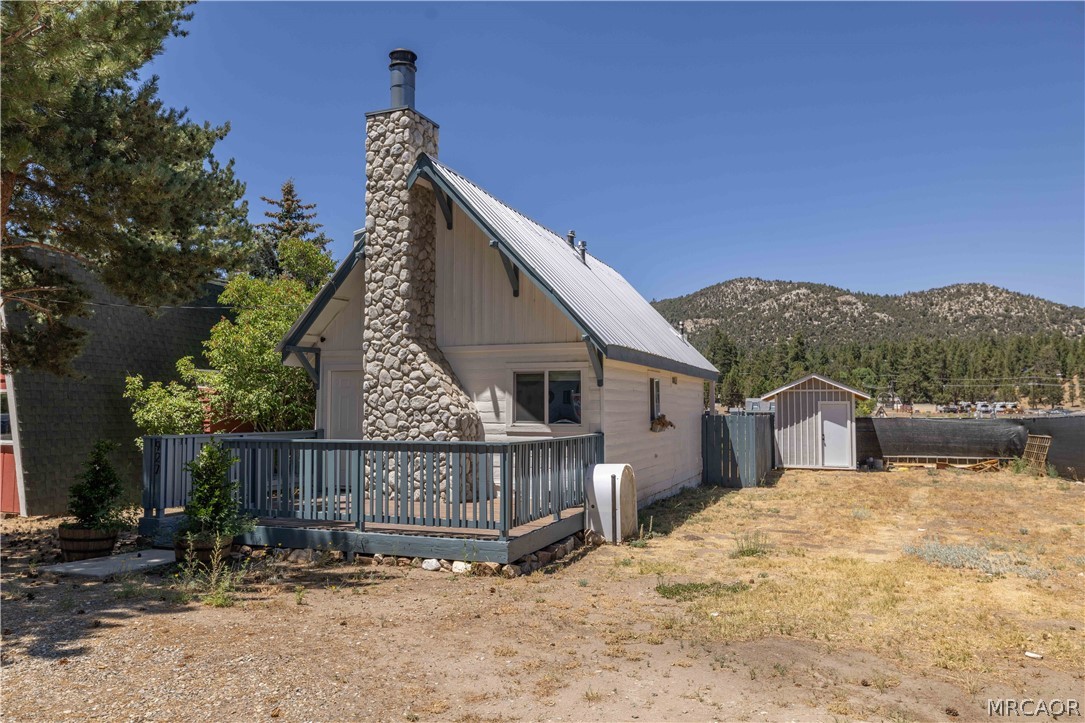 927 West Fairway Boulevard Property Photo 1