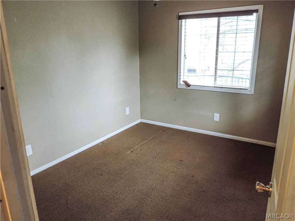 745 Sunset Lane Property Photo 22