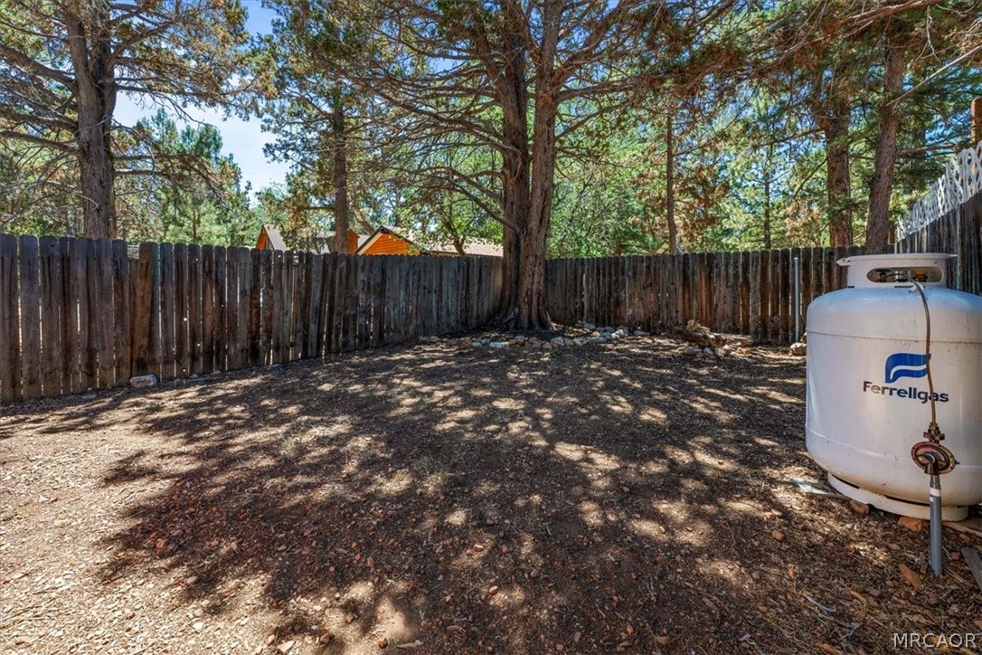 712 San Bernardino Avenue Property Photo 12