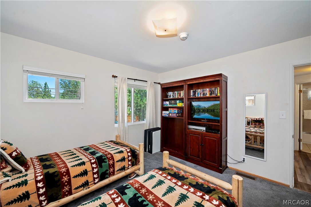 1035 Butte Avenue Property Photo 26
